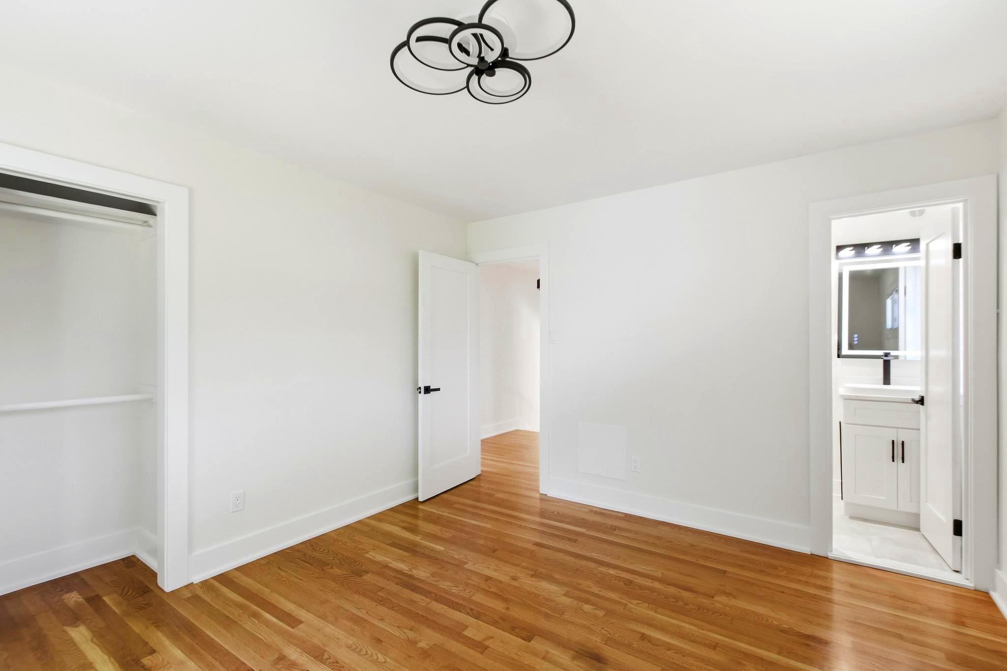 7708 Jansen Drive Springfield, VA 22152 - Photo 17 of 55 Primary Bedroom with Full bath