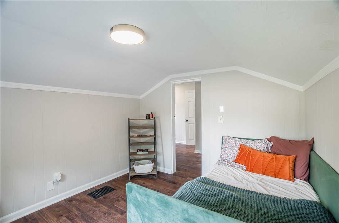 1287 West Galbraith Road Cincinnati, OH 45231 - Photo 22 of 37 Gallery Image 22