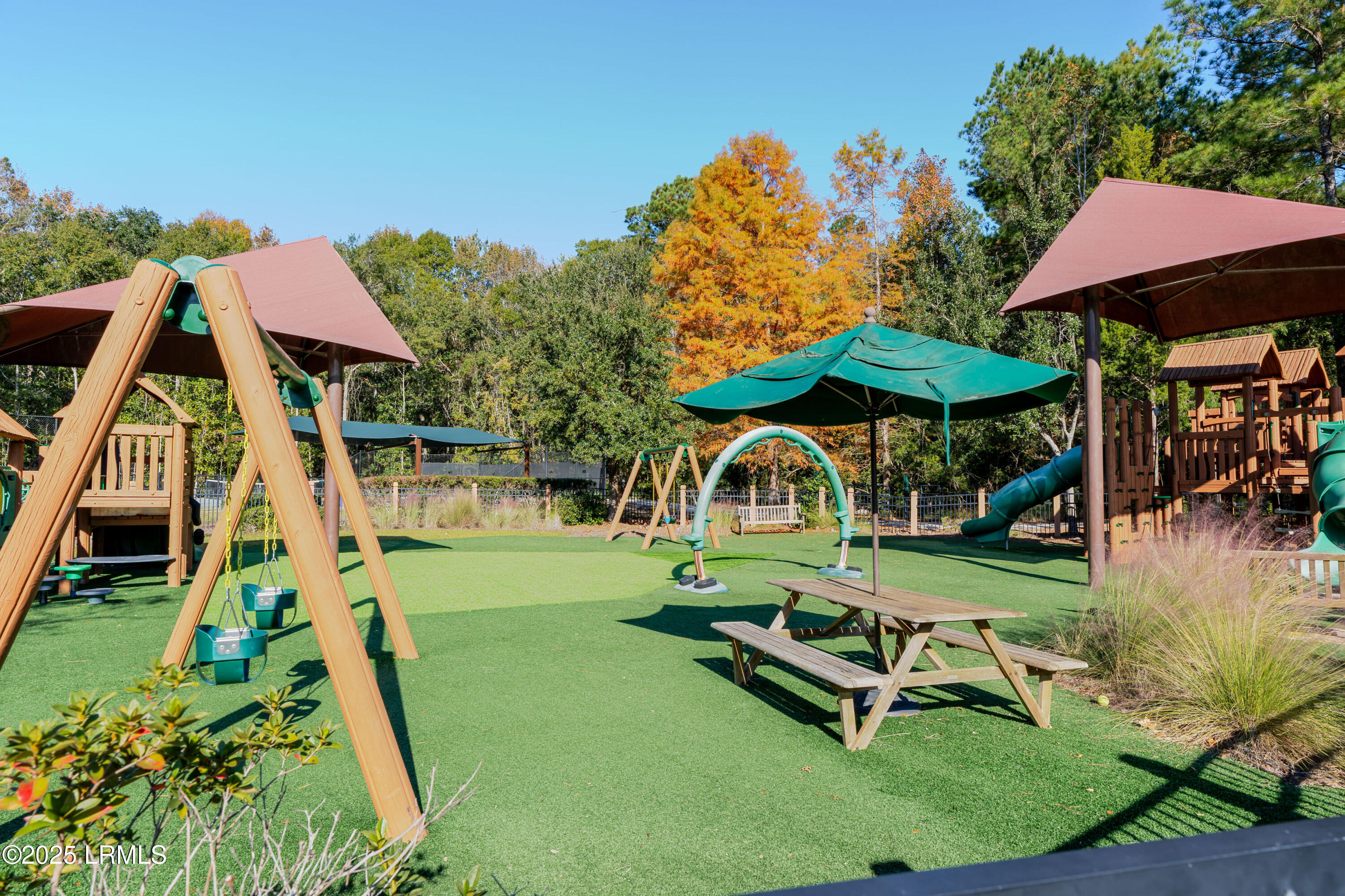 50 Fording Court Bluffton, SC 29910 - Photo 37 of 45 OBM01769-HDR