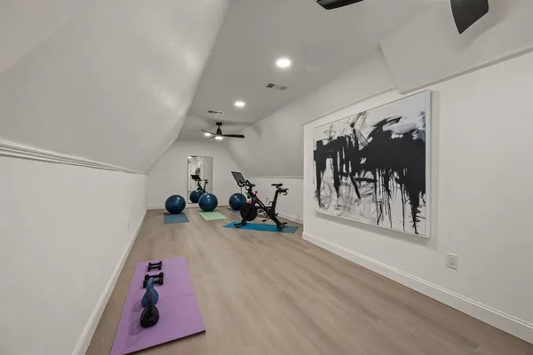 $25,000 | 320 West Highland Street, Southlake, TX 76092