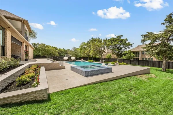$25,000 | 320 West Highland Street, Southlake, TX 76092