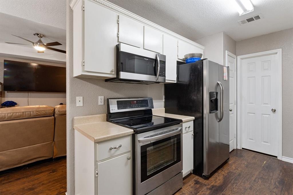 812 Barber Avenue Cleburne, TX 76031 - Photo 12 of 20