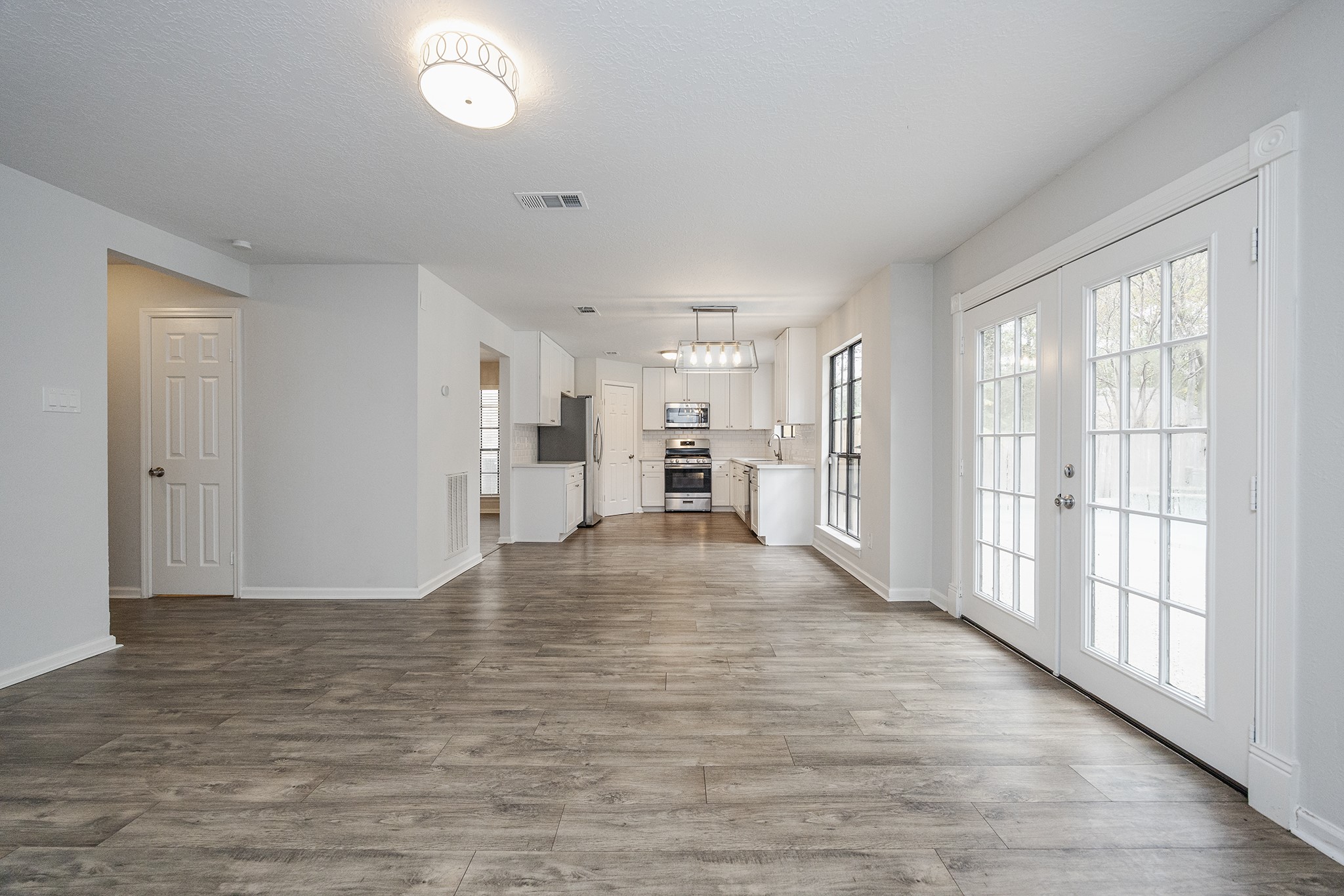 86 West Stony Bridge Circle The Woodlands, TX 77381 - Photo 19 of 47