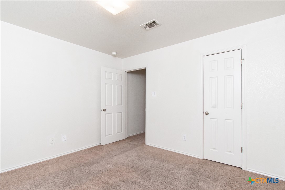 405 Bermuda Street, Unit B Copperas Cove, TX 76522 - Photo 12 of 13 a view of an empty room