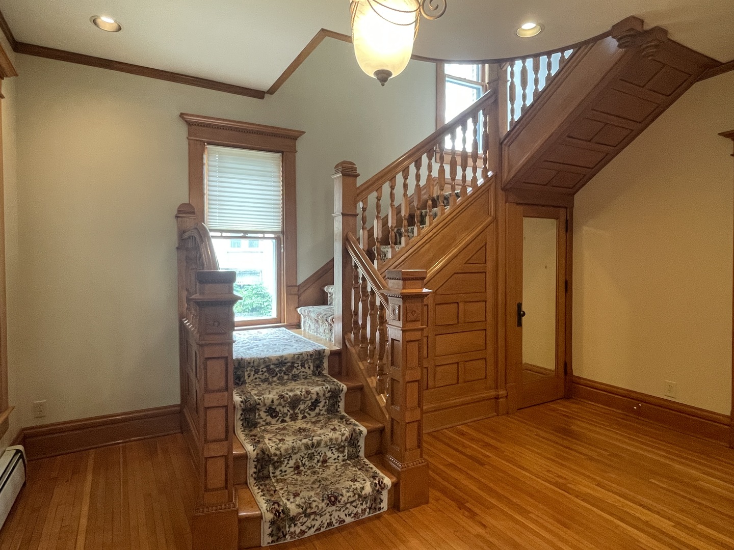 322 Crawford Avenue Dixon, IL 61021 - Photo 10 of 44 a view of entryway with wooden floor