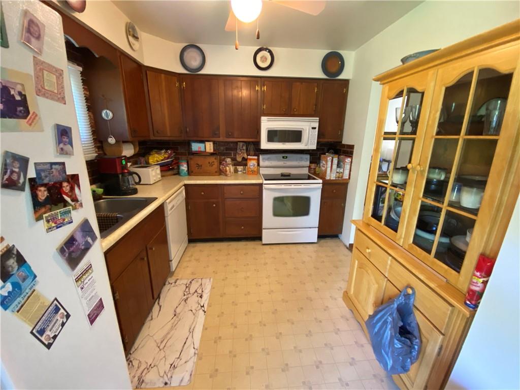 56 Gibson Road Greenville, PA 16125 - Photo 6 of 24 Gallery Image 6