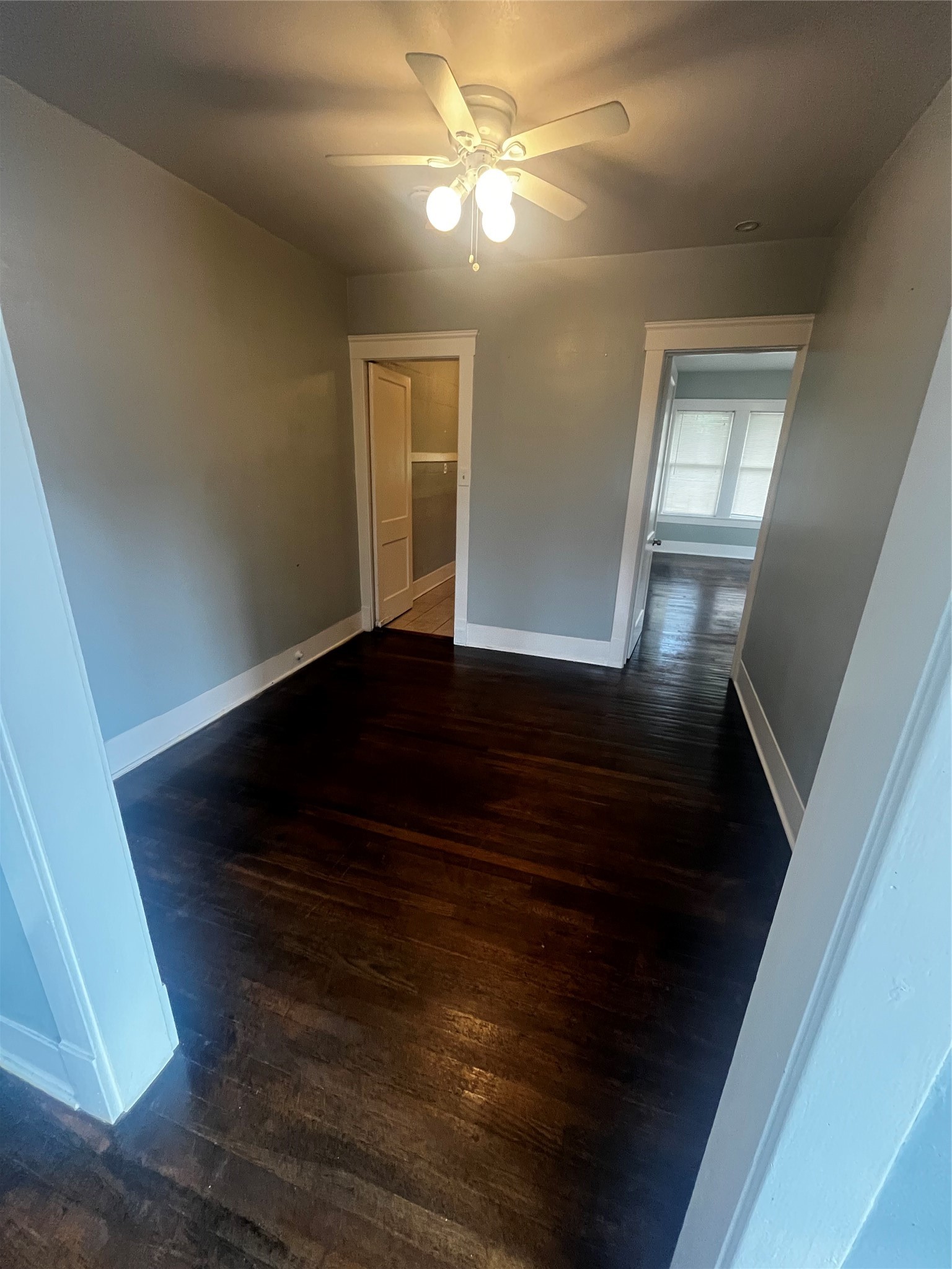 1711 West Main Street, Unit 3 Houston, TX 77098 - Photo 6 of 11 a view of entryway