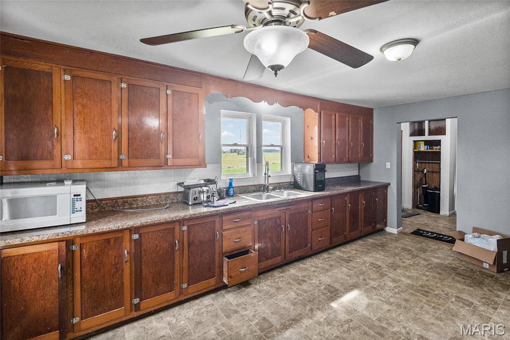 3914 New Church Road Pinckneyville, IL 62274 - Photo 18 of 24