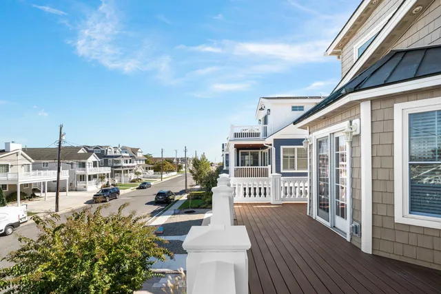 $4,100,000 | 158 32nd Street, Avalon, NJ 08202
