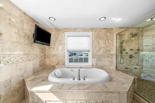 $4,100,000 | 158 32nd Street, Avalon, NJ 08202