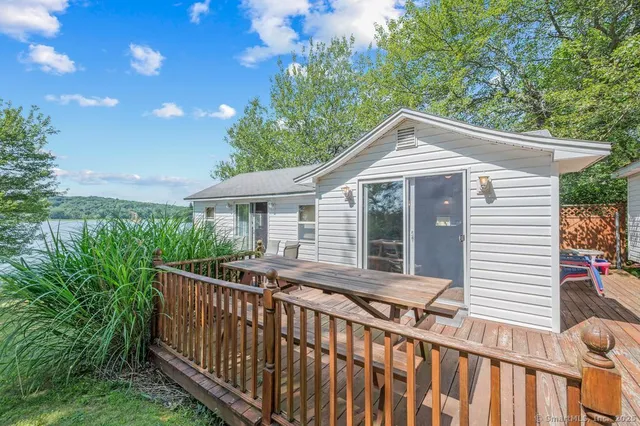 $548,788 | 17 Marsh Point, Morris, CT 06763