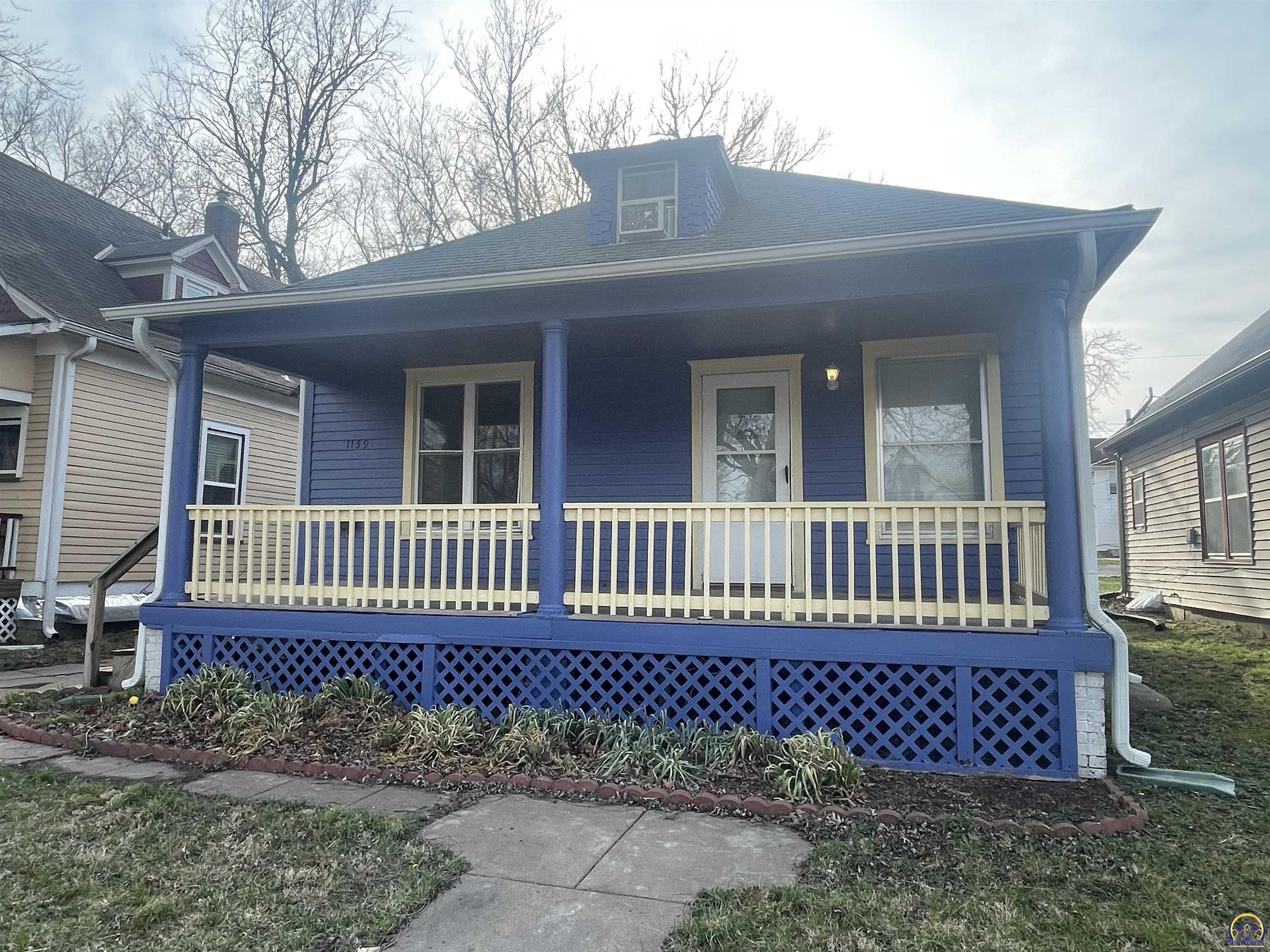 1159 Southwest Plass Avenue Topeka, KS 66604 - Photo 1 of 17