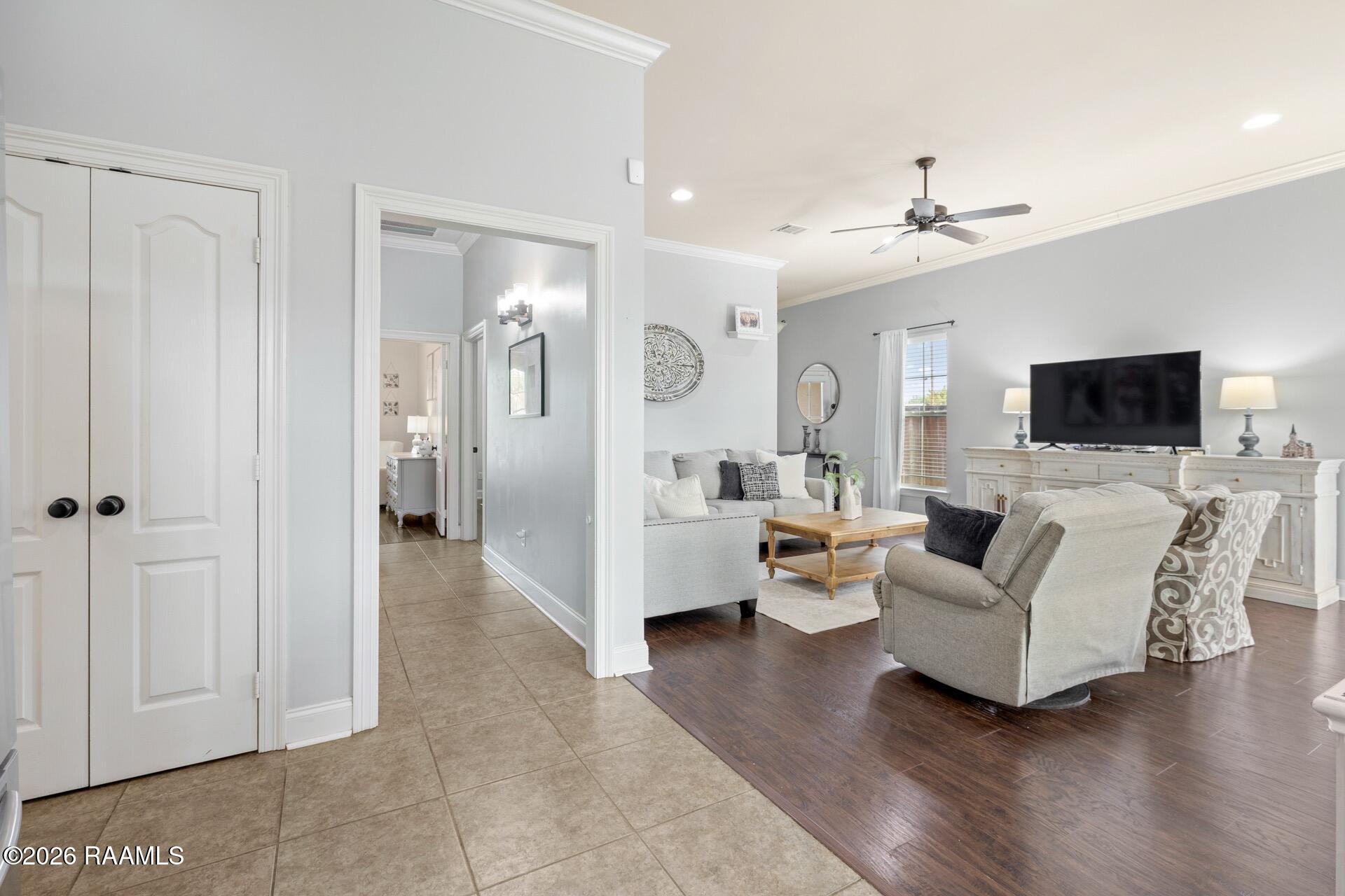 1908 Daspit Road New Iberia, LA 70563 - Photo 14 of 23 daspit-11