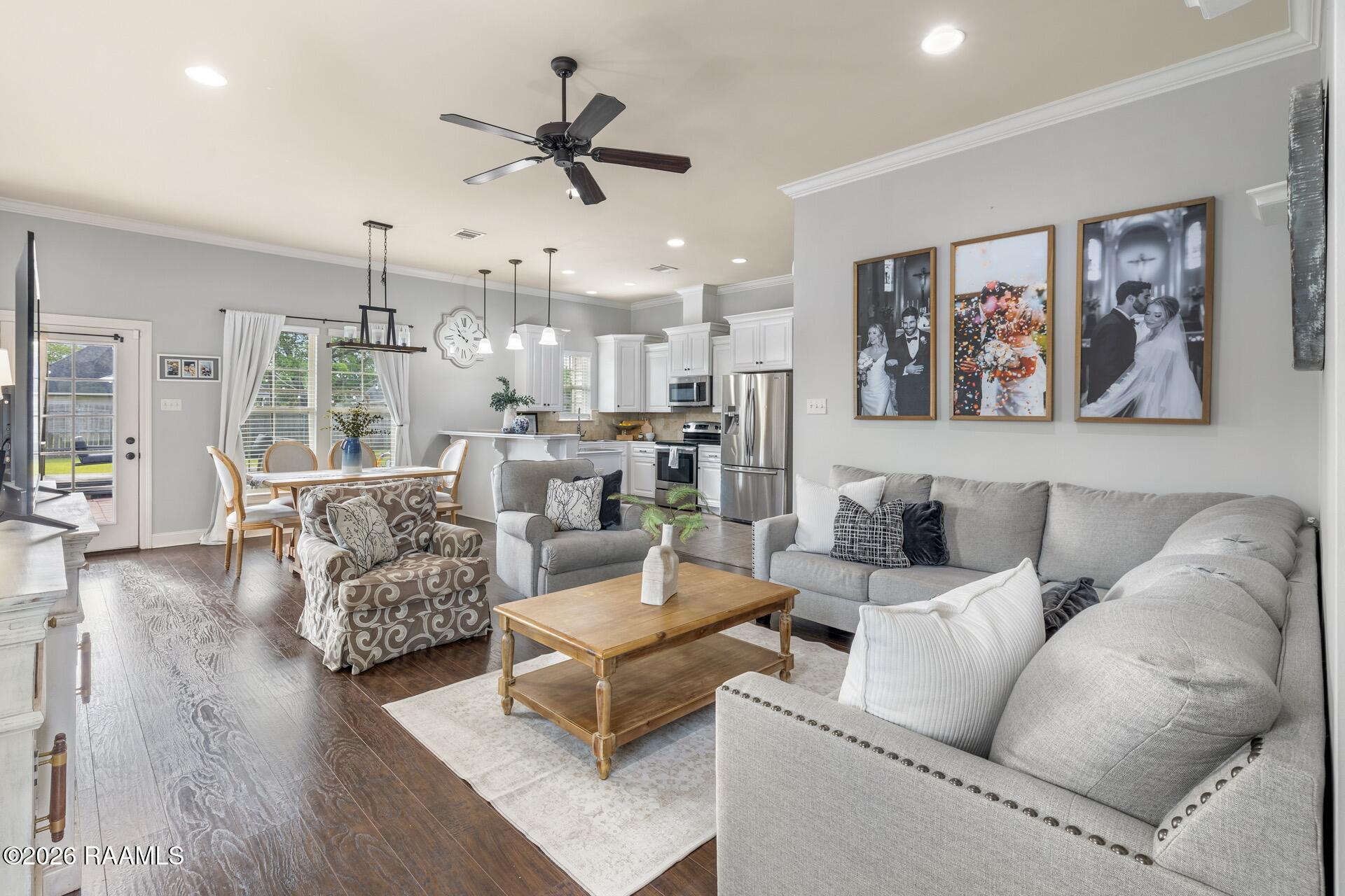 1908 Daspit Road New Iberia, LA 70563 - Photo 2 of 23 daspit-4