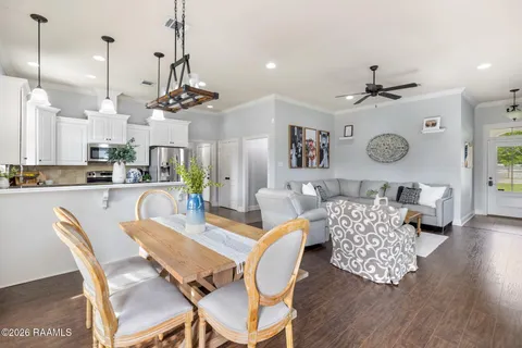 $245,000 | 1908 Daspit Road, New Iberia, LA 70563