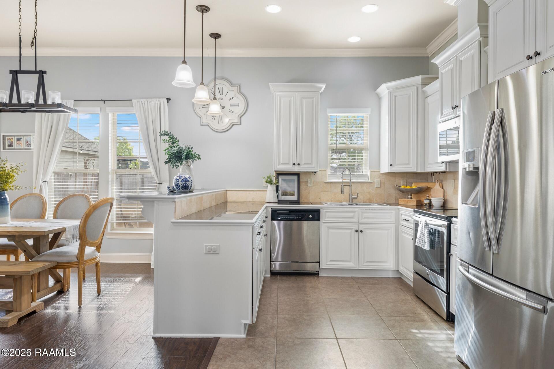 1908 Daspit Road New Iberia, LA 70563 - Photo 9 of 23 daspit-9