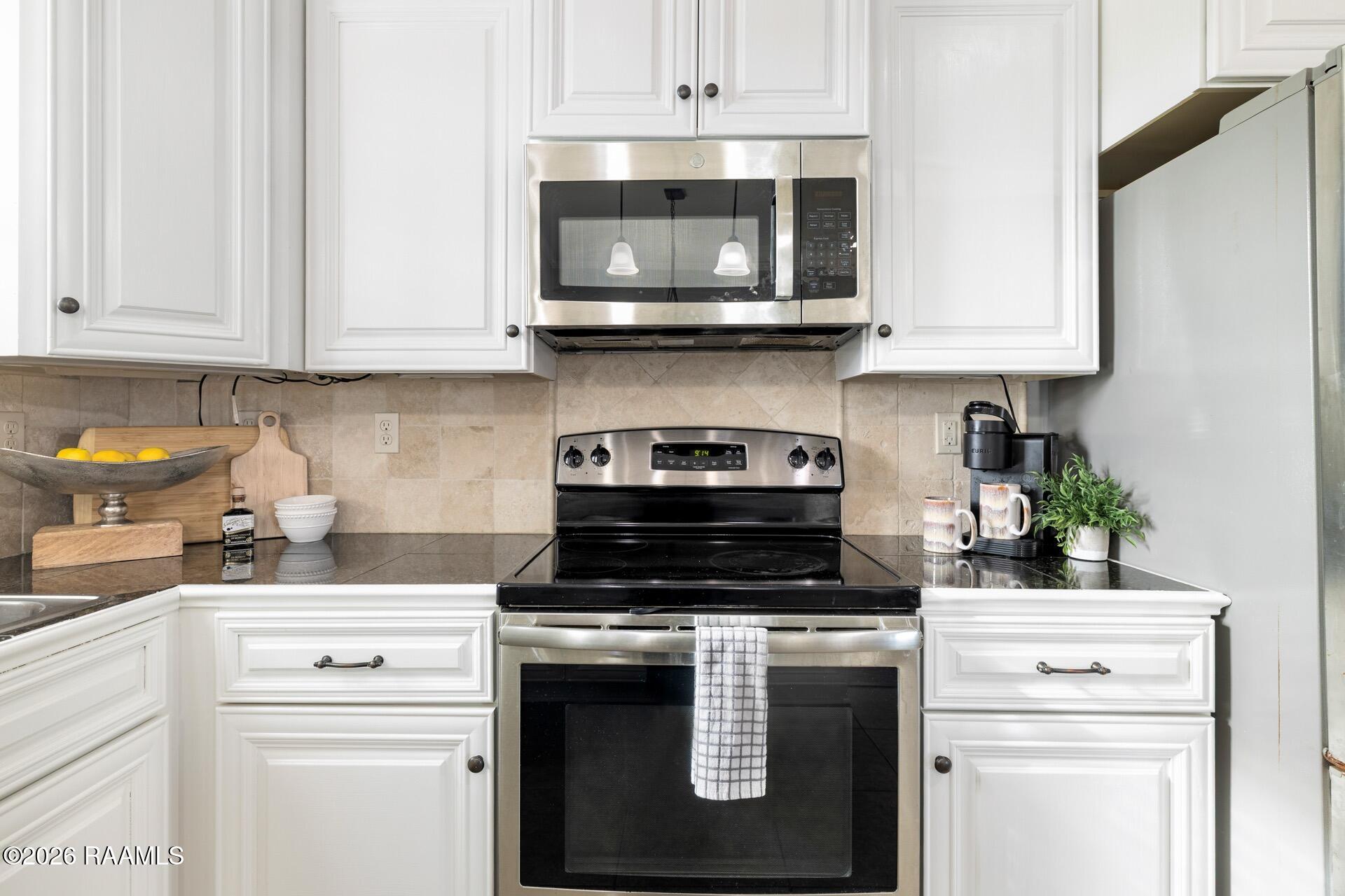 1908 Daspit Road New Iberia, LA 70563 - Photo 10 of 23 daspit-10