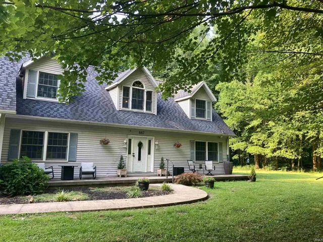 $359,000 | 682 East Pr Road North, Sullivan, IN 47882