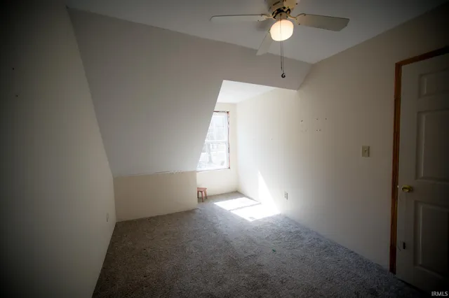 $359,000 | 682 East Pr Road North, Sullivan, IN 47882