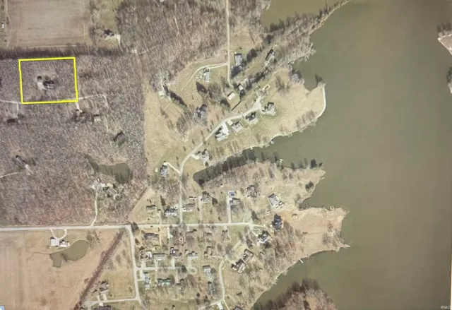 $359,000 | 682 East Pr Road North, Sullivan, IN 47882