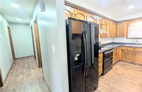 $189,900 | 201 West Hospital Road, El Dorado Springs, MO 64744