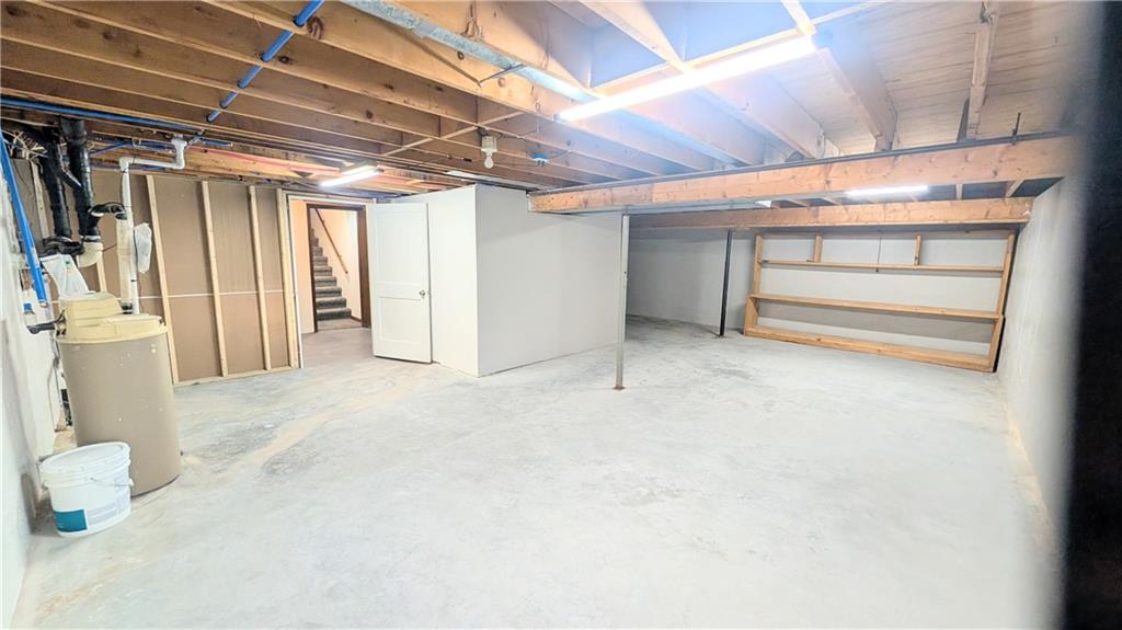 201 West Hospital Road El Dorado Springs, MO 64744 - Photo 21 of 23