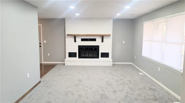 $189,900 | 201 West Hospital Road, El Dorado Springs, MO 64744