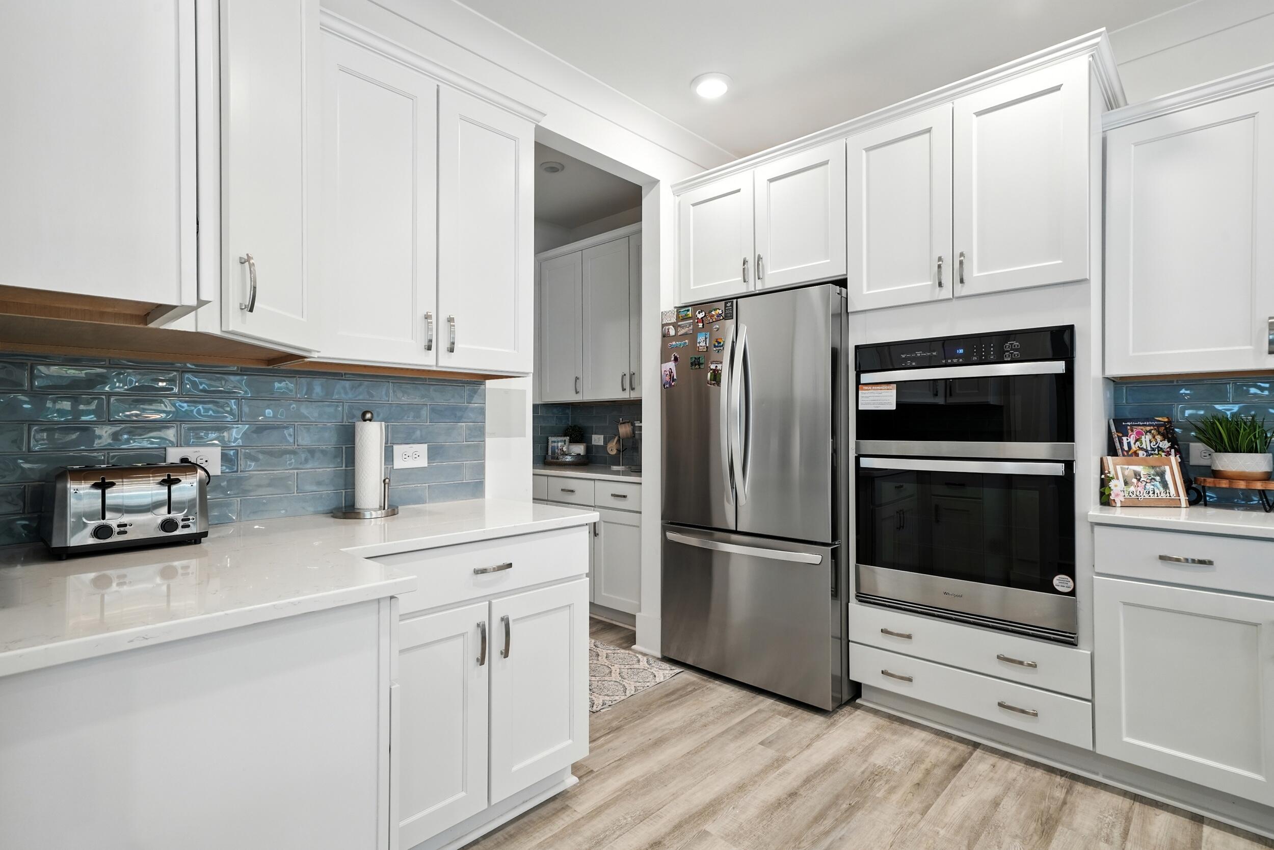 1351 Homecoming Boulevard Ravenel, SC 29470 - Photo 12 of 48 kitchen