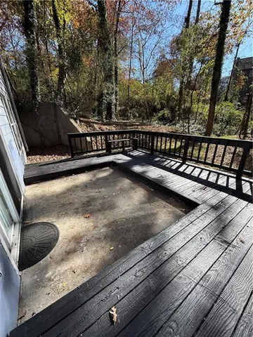 $2,000 | 4429 Coopers Creek Drive Southeast, Smyrna, GA 30082