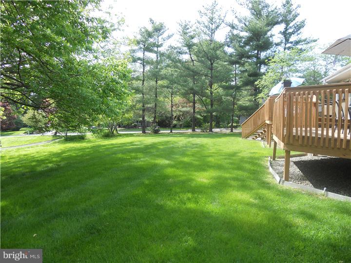 472 Kenwood Road Huntingdon Valley, PA 19006 - Photo 15 of 17 Gallery Image 15