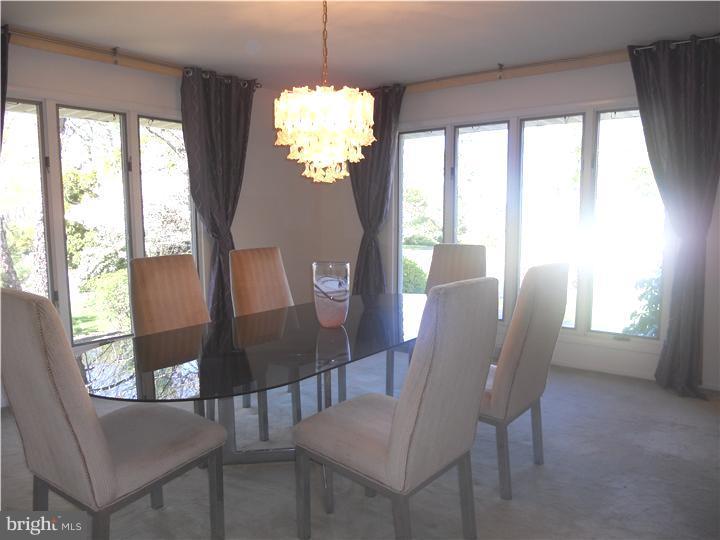 472 Kenwood Road Huntingdon Valley, PA 19006 - Photo 6 of 17 Dining Room