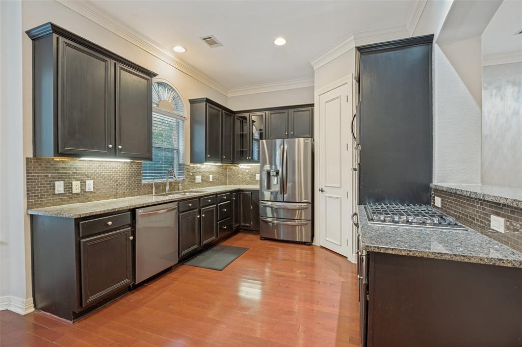 2205 Canton Street, Unit 105 Dallas, TX 75201 - Photo 12 of 38