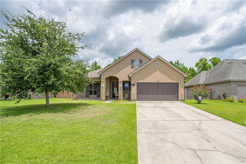 549 Jessica Way Covington, LA 70435 - Photo 2 of 40