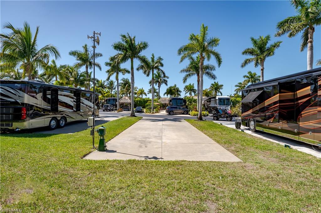 13594 Snapper Lane Naples, FL 34114 - Photo 11 of 31