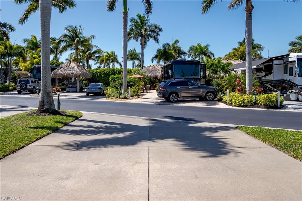 13594 Snapper Lane Naples, FL 34114 - Photo 24 of 31