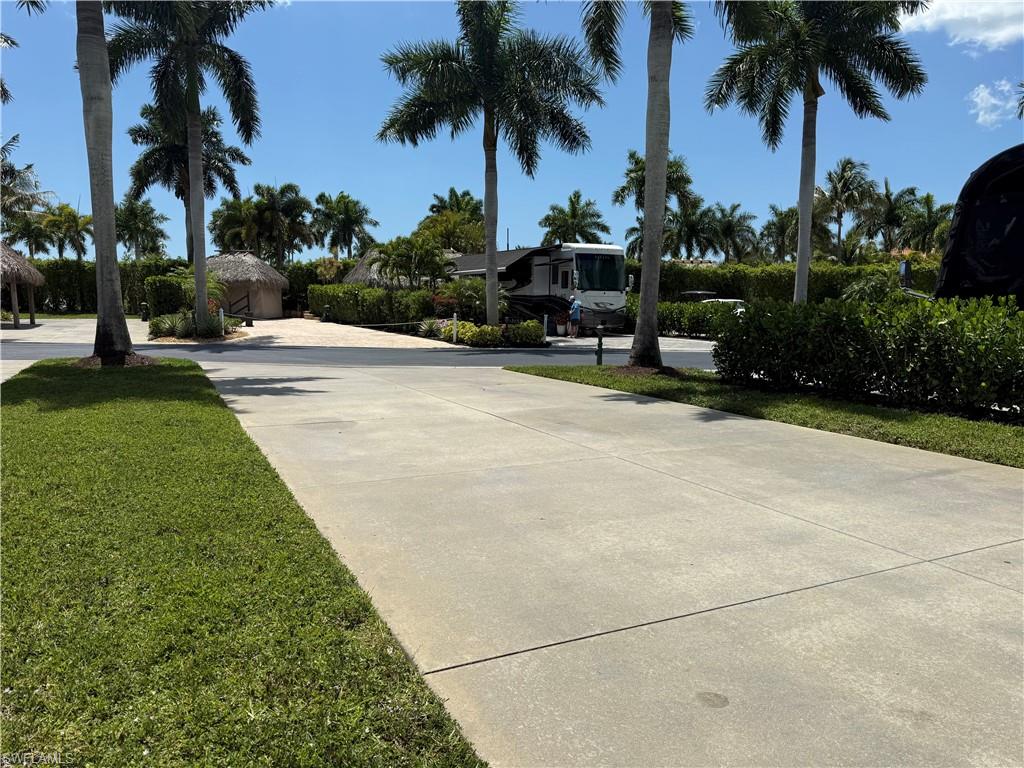 13594 Snapper Lane Naples, FL 34114 - Photo 5 of 29
