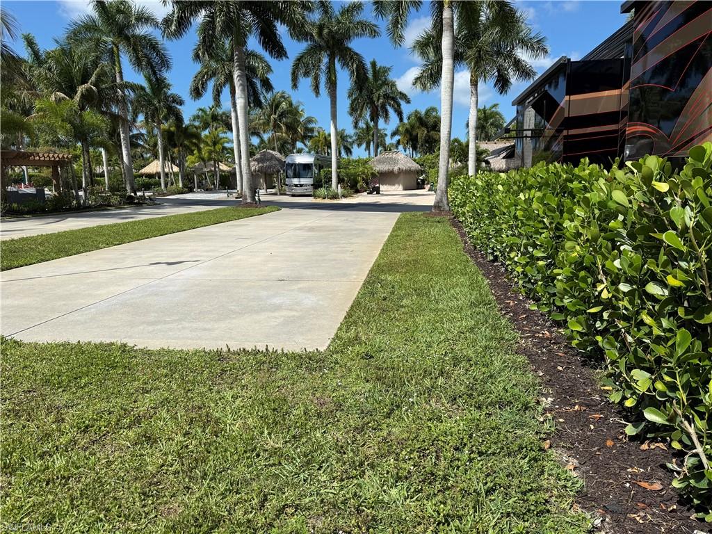 13594 Snapper Lane Naples, FL 34114 - Photo 6 of 29