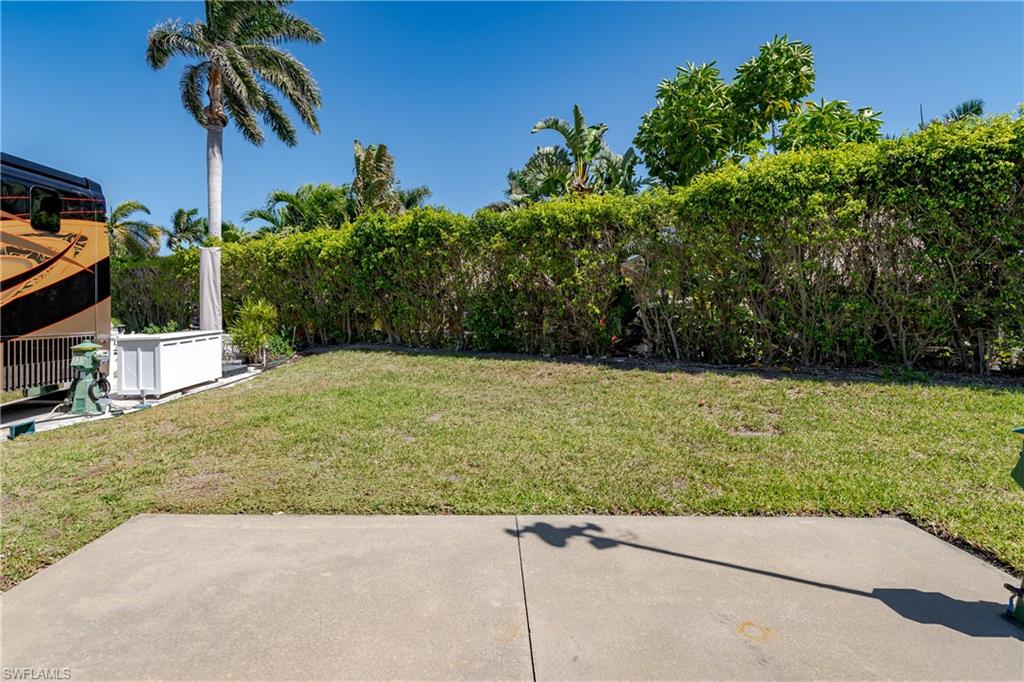 13594 Snapper Lane Naples, FL 34114 - Photo 8 of 31