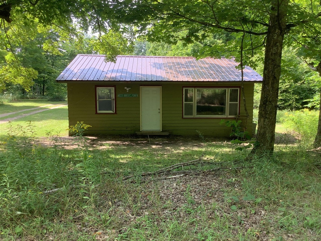 9488 South 11 Road Cadillac, MI 49601 - Photo 1 of 20 Gallery Image 1