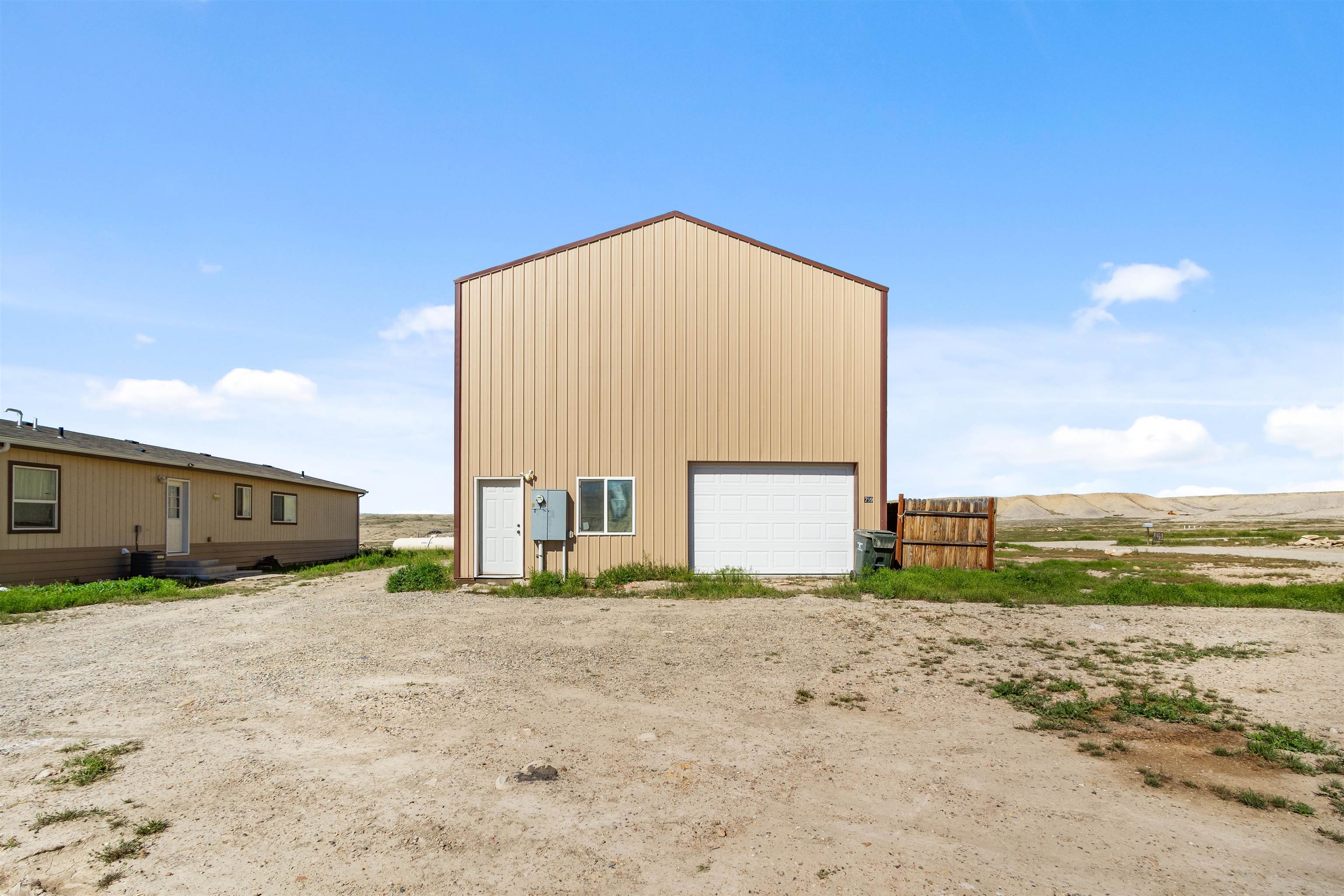 759 33 Road Clifton, CO 81520 - Photo 3 of 35 a view of a terrace