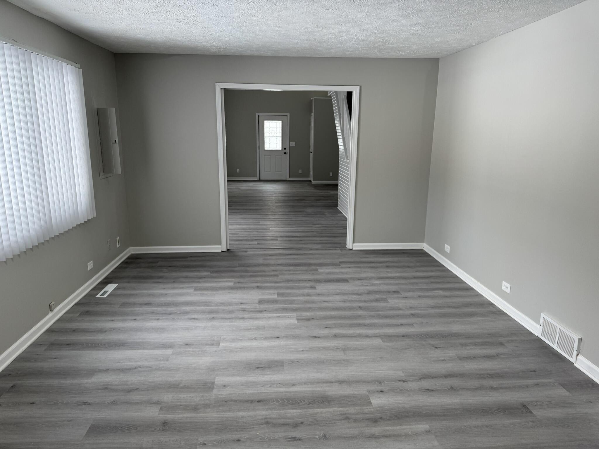 4503 West River Road Muskegon, MI 49445 - Photo 11 of 38 IMG_1662