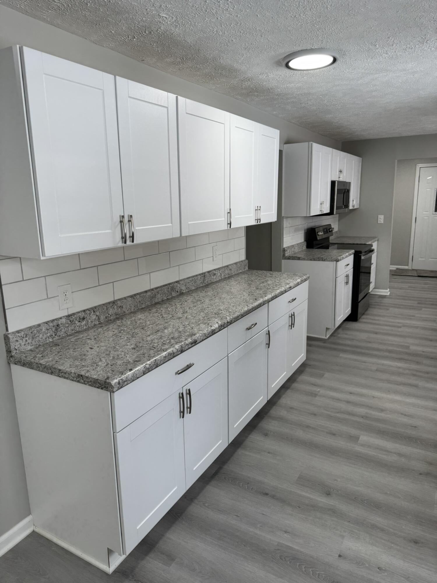 4503 West River Road Muskegon, MI 49445 - Photo 10 of 38 IMG_1665
