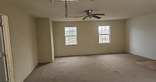 $110,000 | 956 Auburn Lane, Goreville, IL 62939