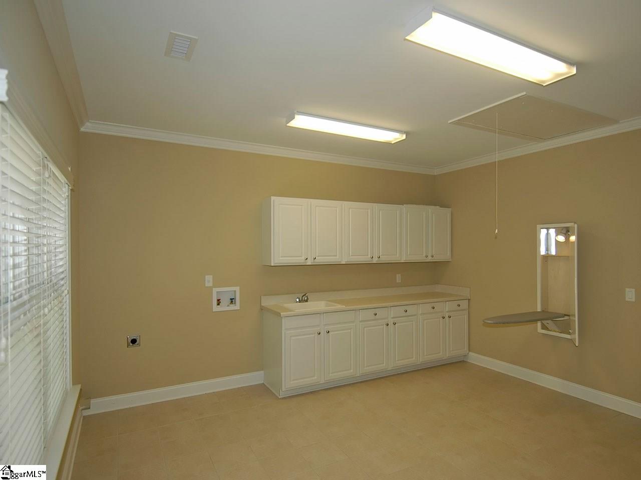 1006 Whitfield Point Road Anderson, SC 29626 - Photo 10 of 33