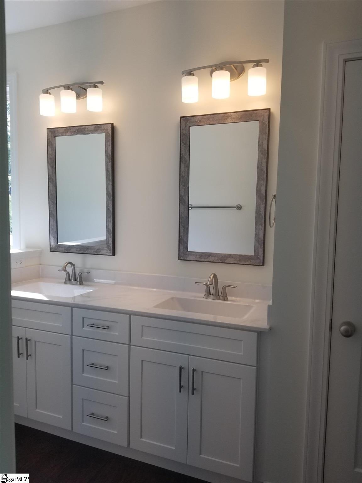 150 Chatim Ridge Court Lyman, SC 29365 - Photo 3 of 5 Gallery Image 3