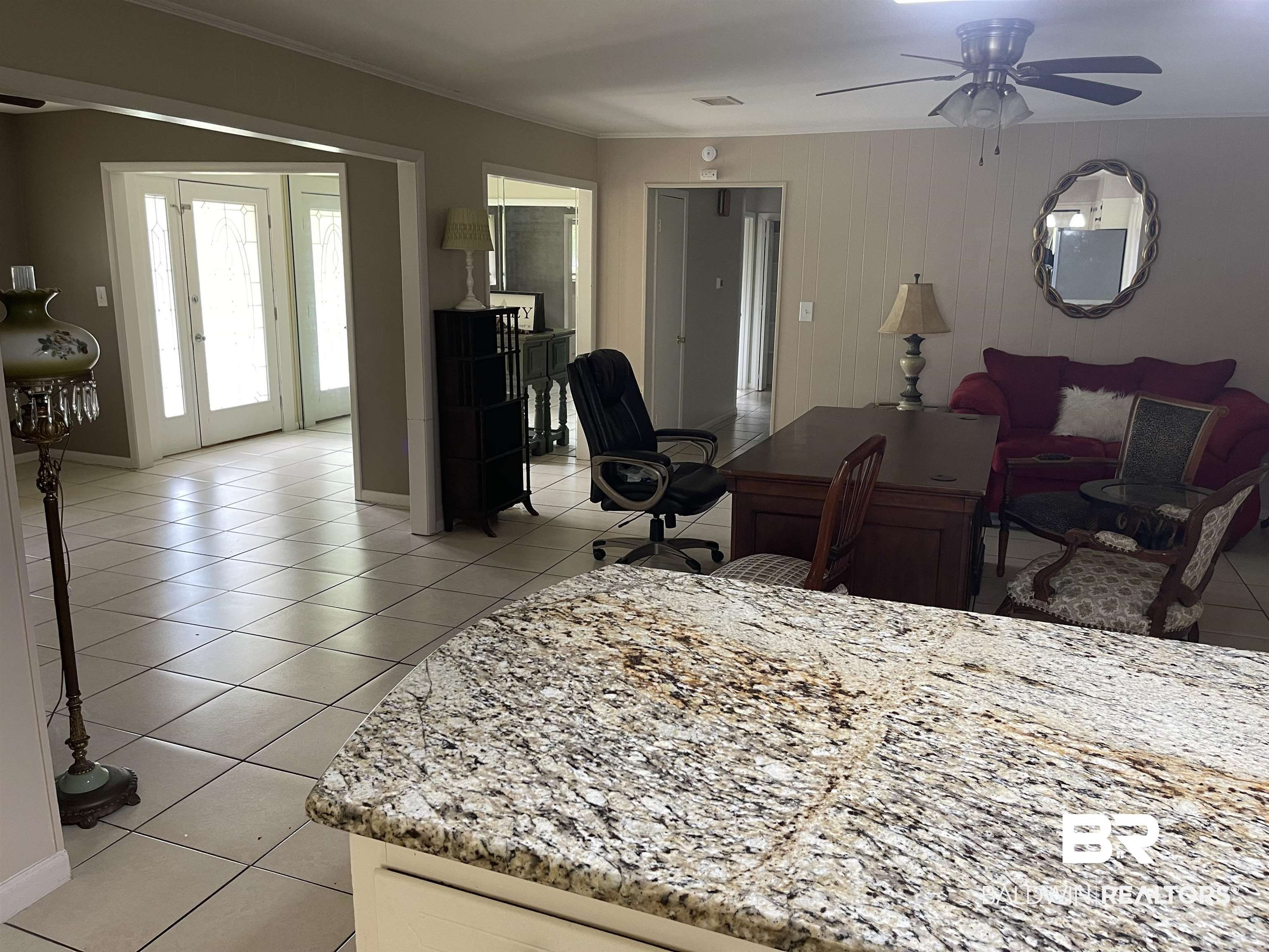 402 West Myrtle Avenue Foley, AL 36535 - Photo 12 of 38 Entry/Living/Dining Den