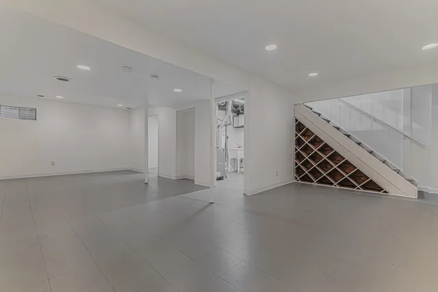 $292,300 | 1336 Court O, Hanover Park, IL 60133