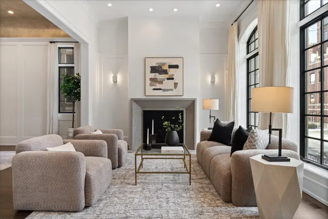 $5,999,500 | 1722 North Burling Street, Chicago, IL 60614