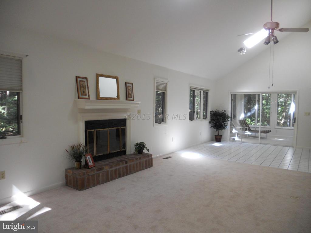 181 Windjammer Road Ocean Pines, MD 21811 - Photo 3 of 30