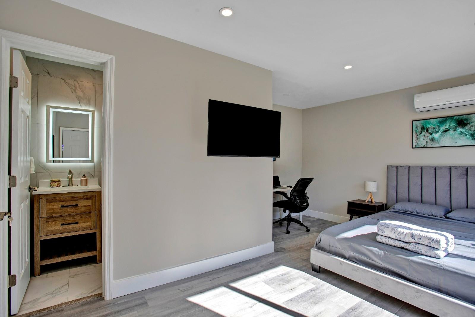 2632 Madison Street Hollywood, FL 33020 - Photo 20 of 36 Photo 20